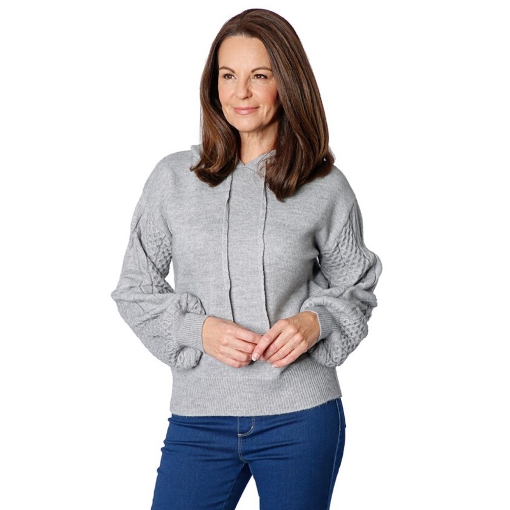 Nwt ONLY accessories knitted hooded sweater “one size”